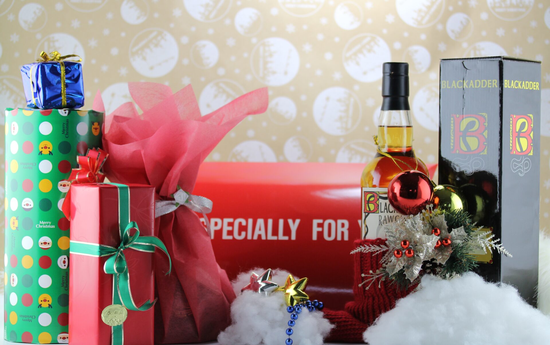 超特大60cmジモモ クリスマスレッド 赤天使 高級フォックスファー仕様 羽付き クリスマスギフトラッピング - ガイアフロー株式会社 GAIAFLOW CO. LTD.